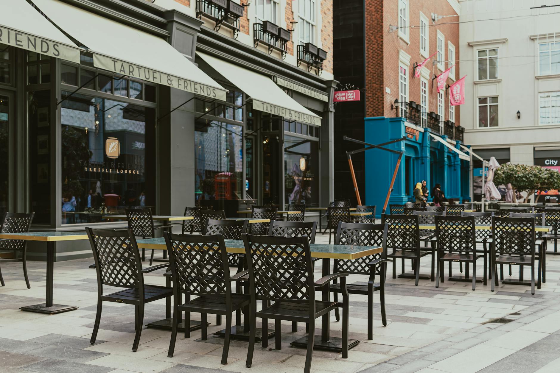 A vibrant Liverpool street lined with cafes, restaurants, and independent shops in the Ropewalks neighbourhood