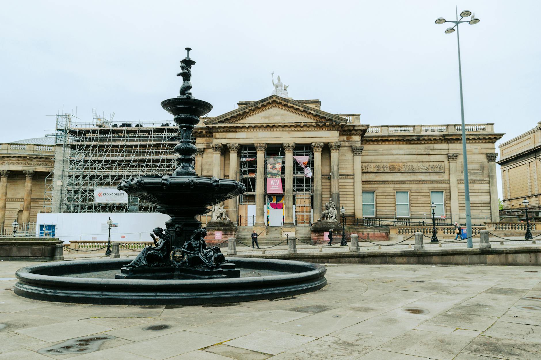 Free museums Liverpool Walker Art Gallery William Brown Street entrance