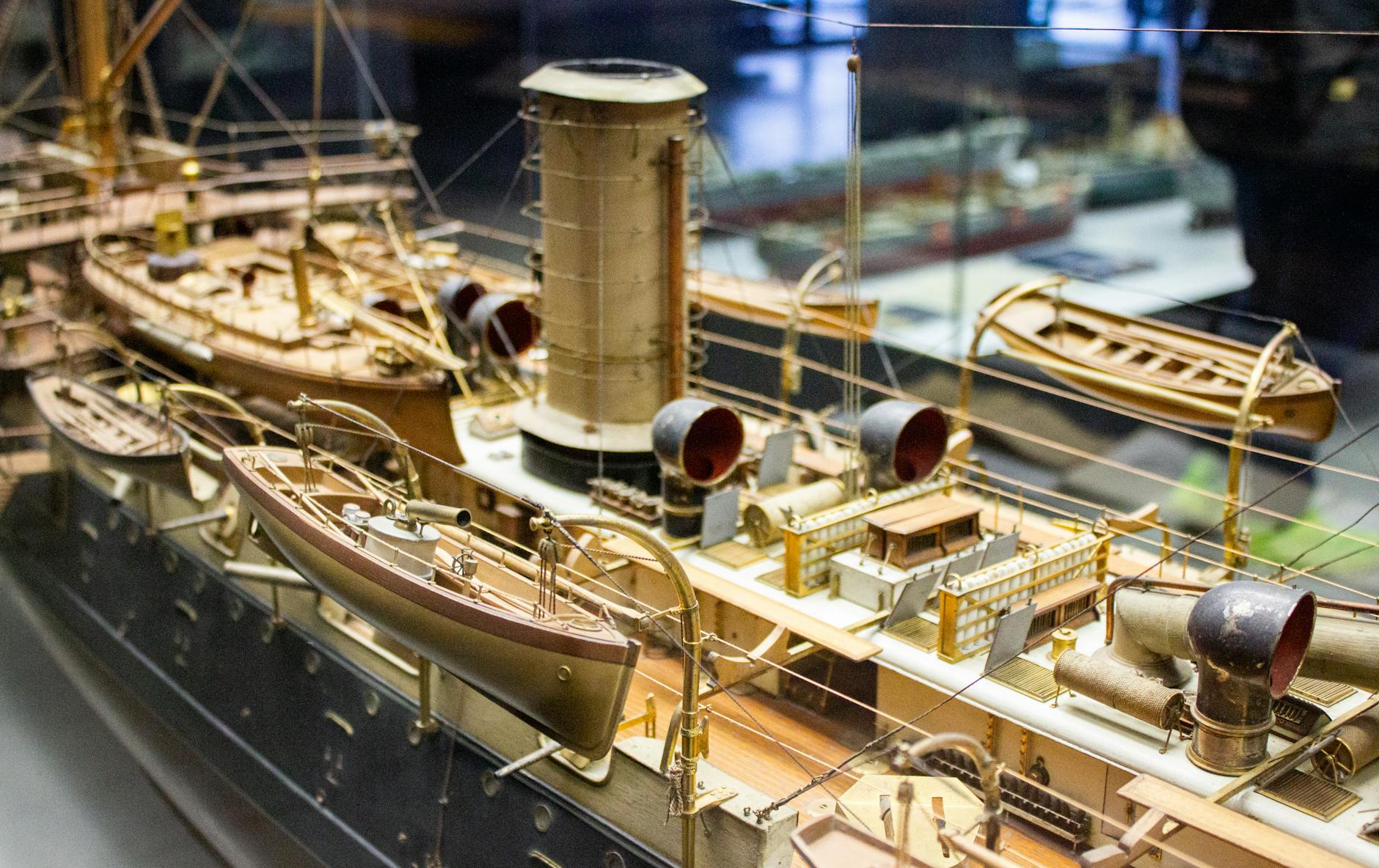 Liverpool waterfront museum maritime - Liverpool maritime history visitor experience
