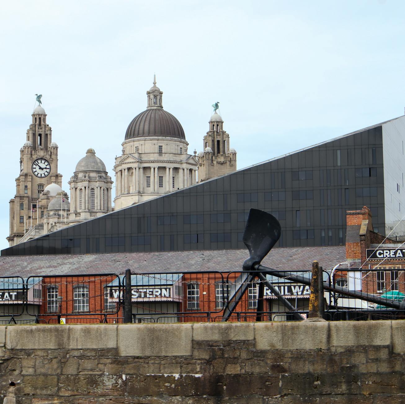 Royal Liver Building Liver Birds Bella Bertie Liverpool Pier Head