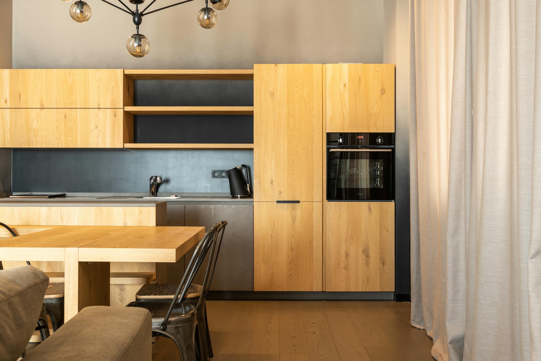 Serviced apartments Liverpool with full kitchens for longer stays