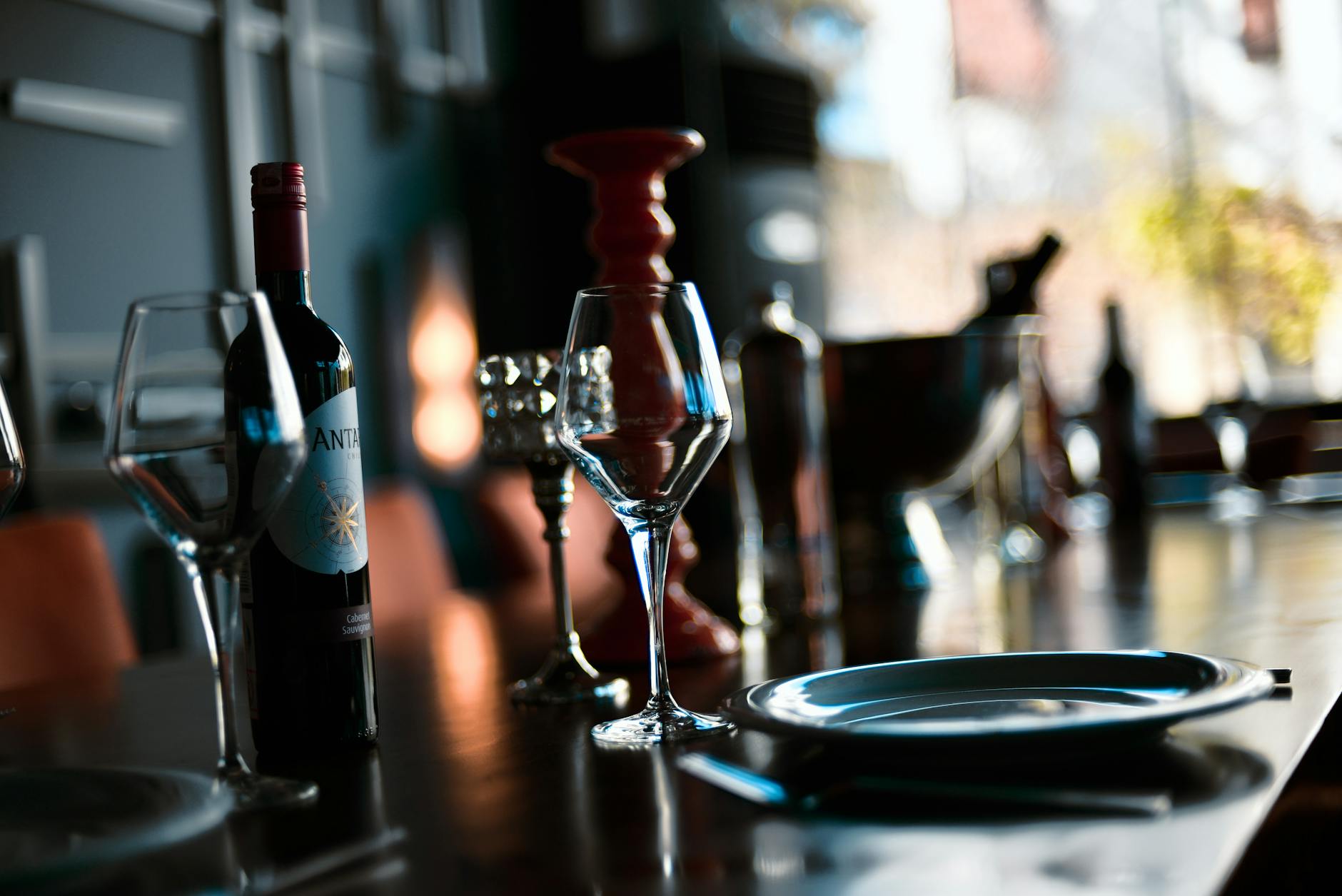 Fine Dining Liverpool: Best Tasting Menu Restaurants 2026 3 Fine dining Liverpool restaurant table setting wine glasses candlelight