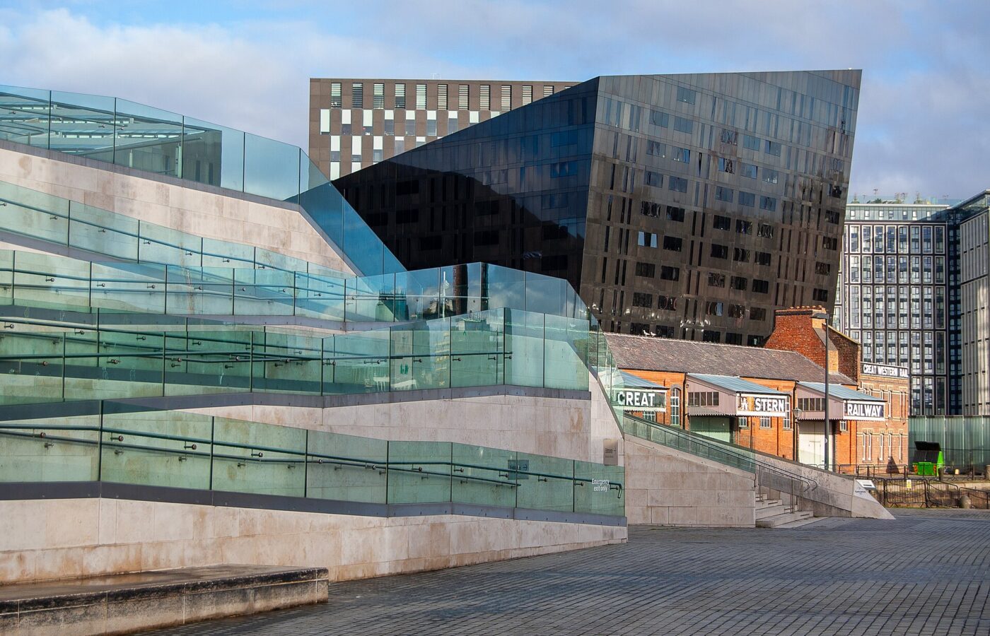 Liverpool for Every Traveller: Accessible & Inclusive Guide 4 The wide stone and glass ramp leading up to the main entrance of the Museum of Liverpool at the Pier Head